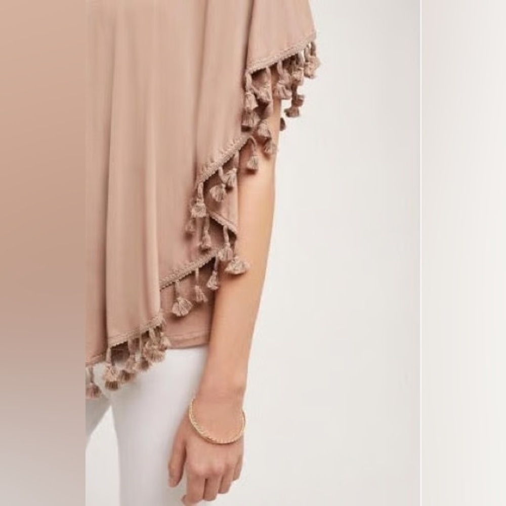 Small fits medium Anthropologie Eri + Ali Tasseled dolman Poncho Top beige - Picture 10 of 11